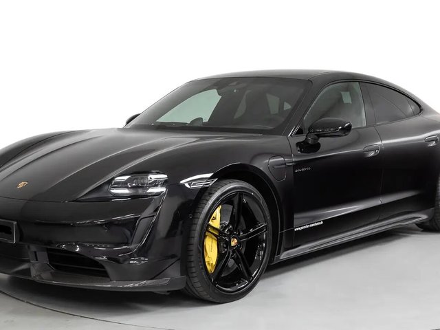 PORSCHE TAYCAN TAYCAN TURBO S